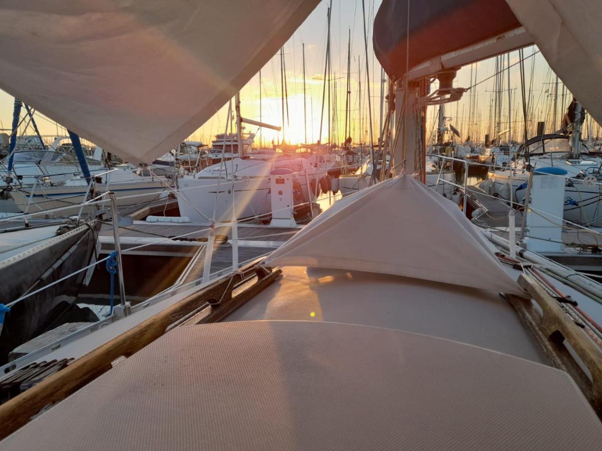Séjour insolite - voilier à quai à La Rochelle La Rochelle (Charente-Maritime) Esterno foto
